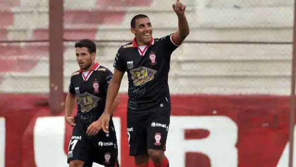 El Huracán de los milagros reaccionó y se lo dio vuelta a Temperley