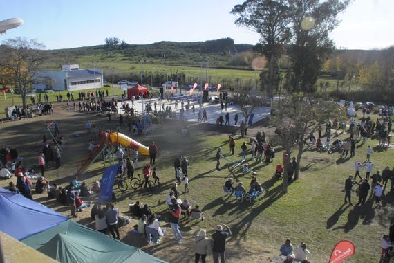 El sueño se cumplió: Cerro Leones ya tiene su playón deportivo