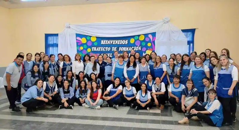 Ateneos para el fortalecimiento 
de la alfabetización inicial