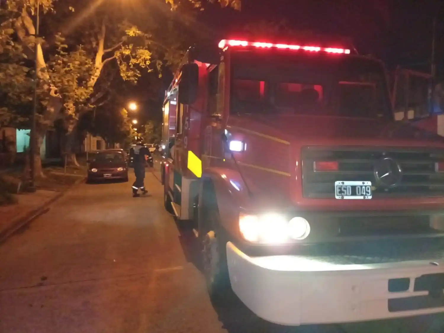 Un incendio en una casa interna de Rafaela movilizó a los Bomberos en la madrugada