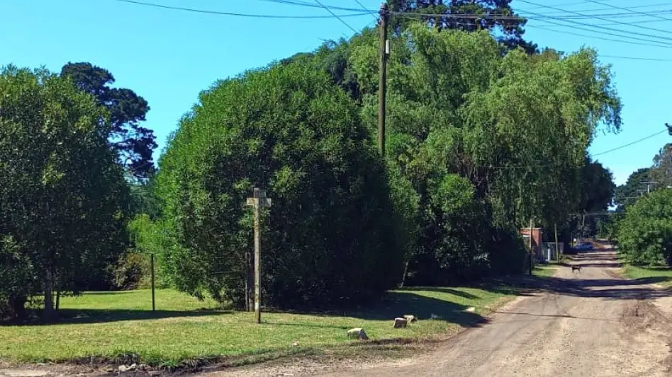 Acantilados tierra de nadie: entradera nocturna a una pareja, a pocos metros de otro brutal asalto contra ancianos