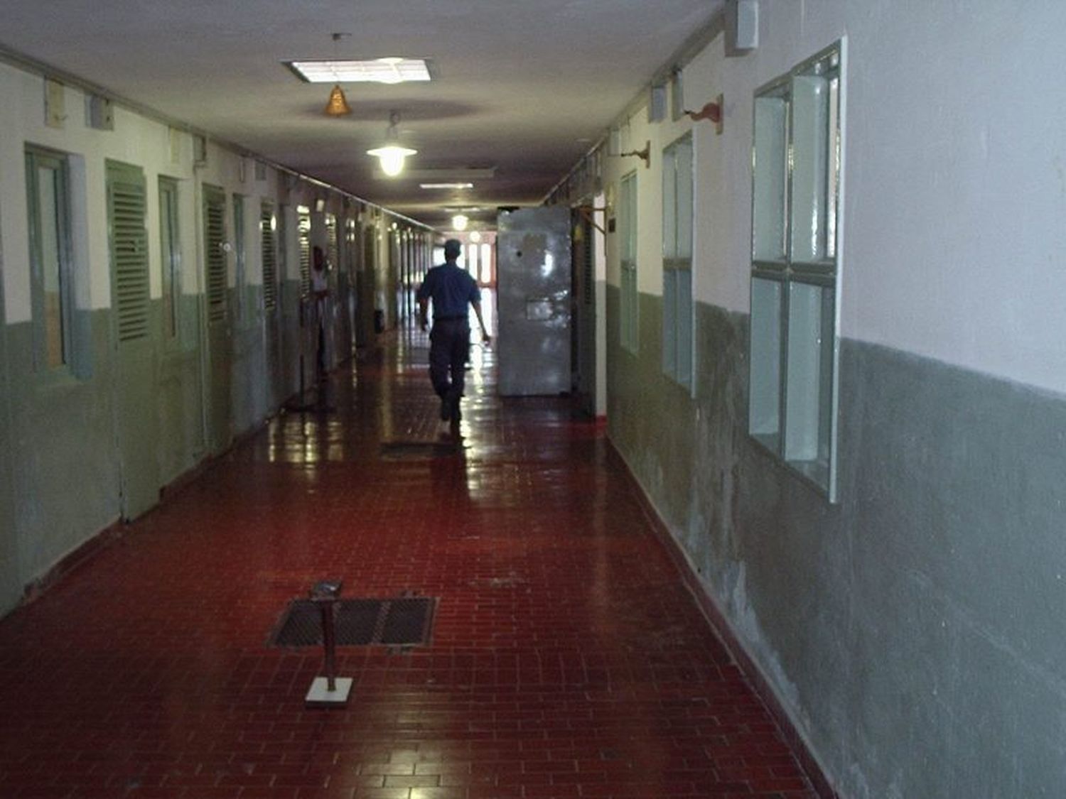Jueces quieren que se investigue a personal de la Unidad Penal de Batán