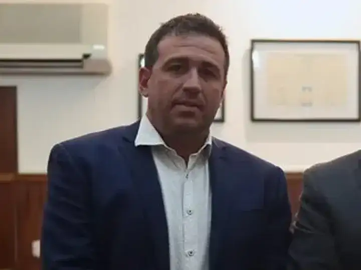 El paquete estaba dirigido para Gabriel Dobkin.