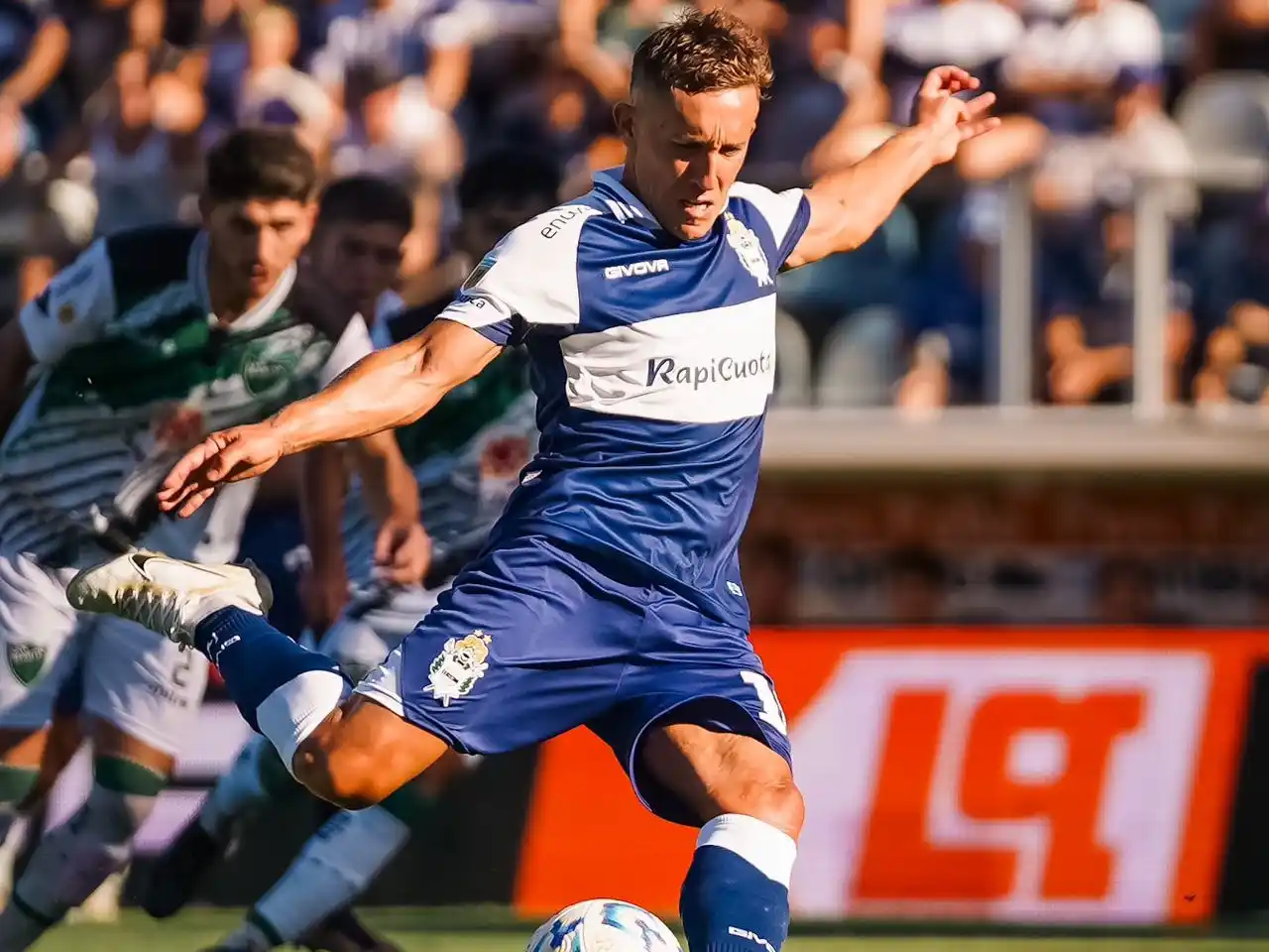 Victoria ajustada de Gimnasia