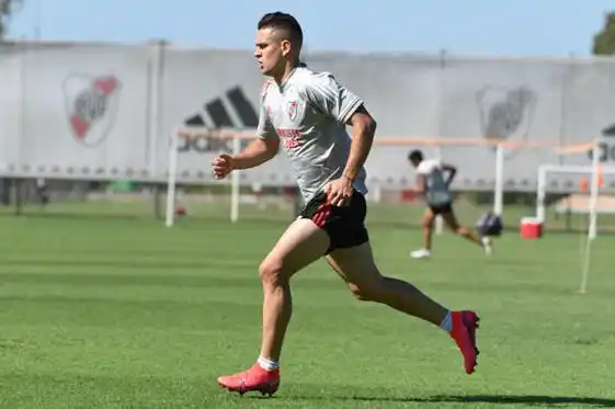 Un brote de coronavirus deja a River sin 10 jugadores antes del superclásico