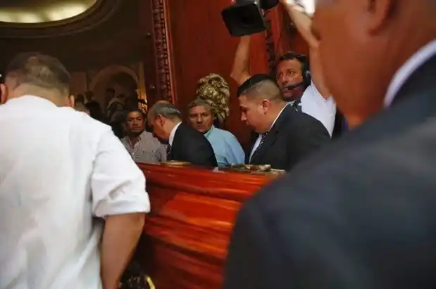 Doloroso adiós: velan a Débora Pérez Volpin en la Legislatura porteña