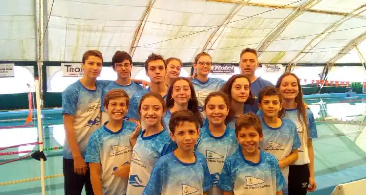 Náutico y Pescadores cerraron su participación en el Clausura de Fannba con nueve medallas para San Pedro