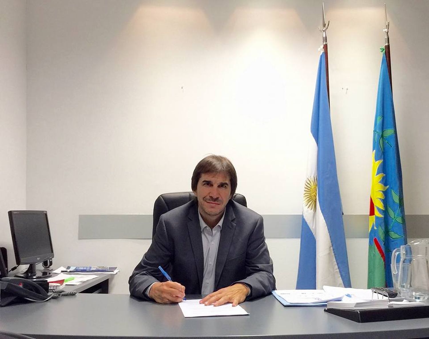 Impulsan el acceso virtual y universal a manuales escolares