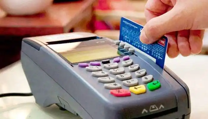 La AFIP puso en marcha la devolución del 15% a las compras con tarjeta de débito