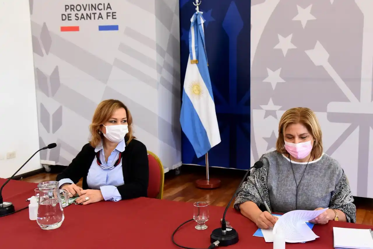 La provincia firmó un convenio para implementar el programa nacional de municipios saludables