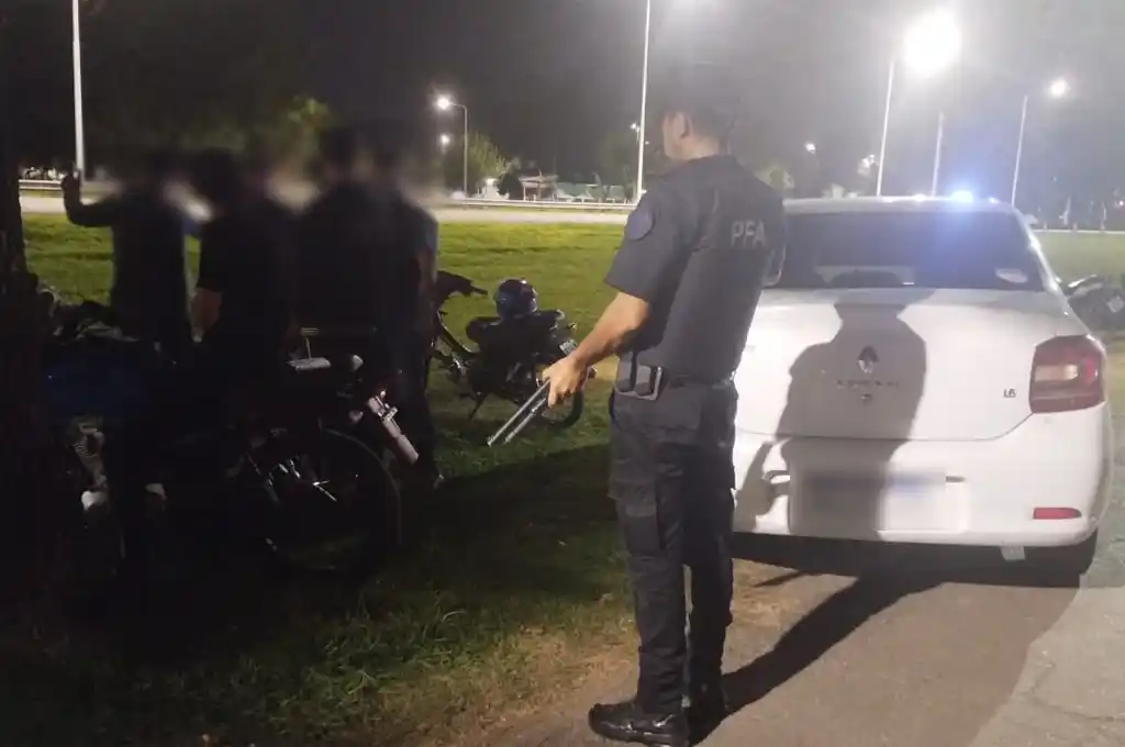 Operativo Federal en Rafaela: un detenido con marihuana y una moto secuestrada - 1