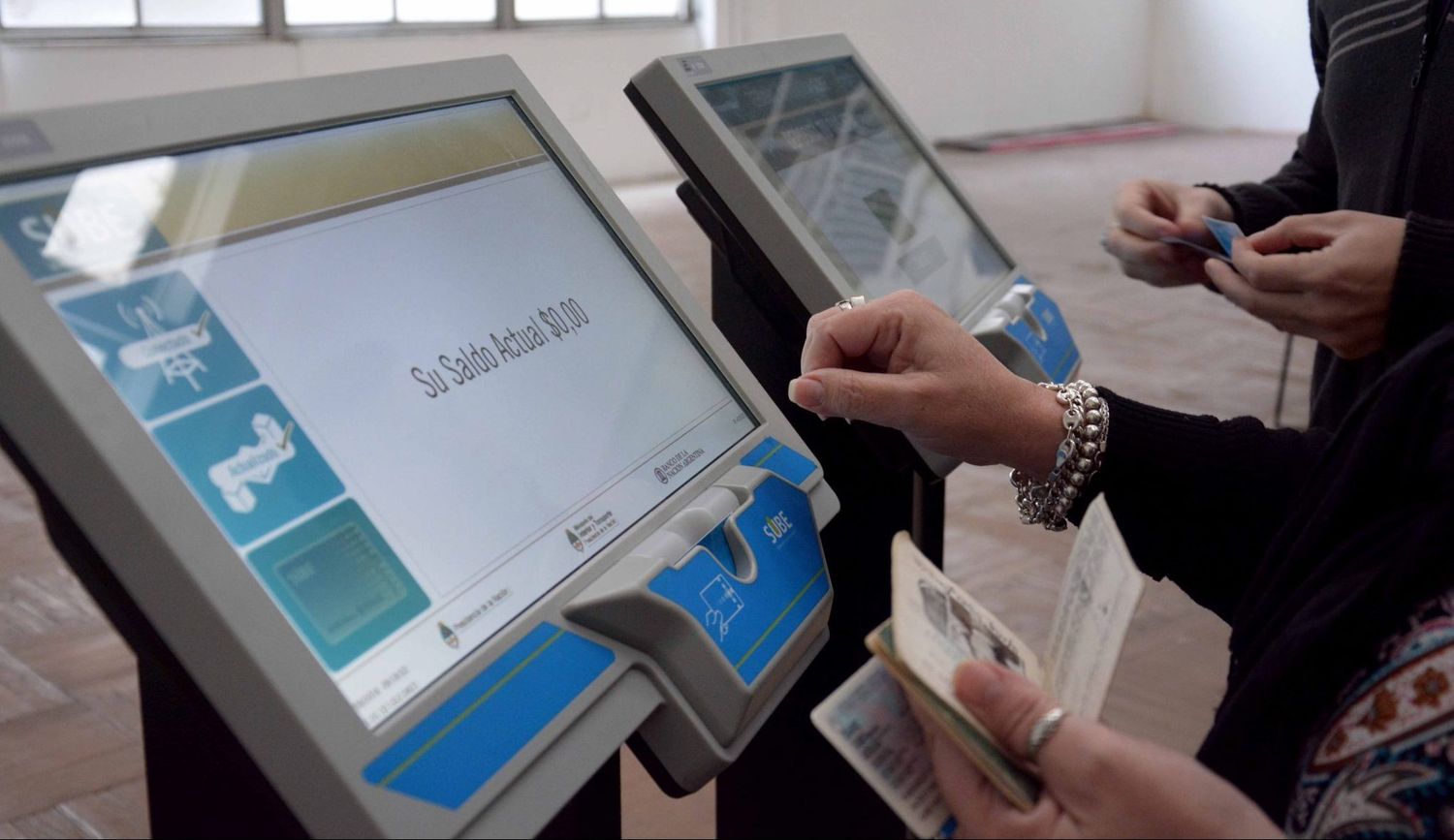 La tarjeta SUBE se puede cargar a través del celular