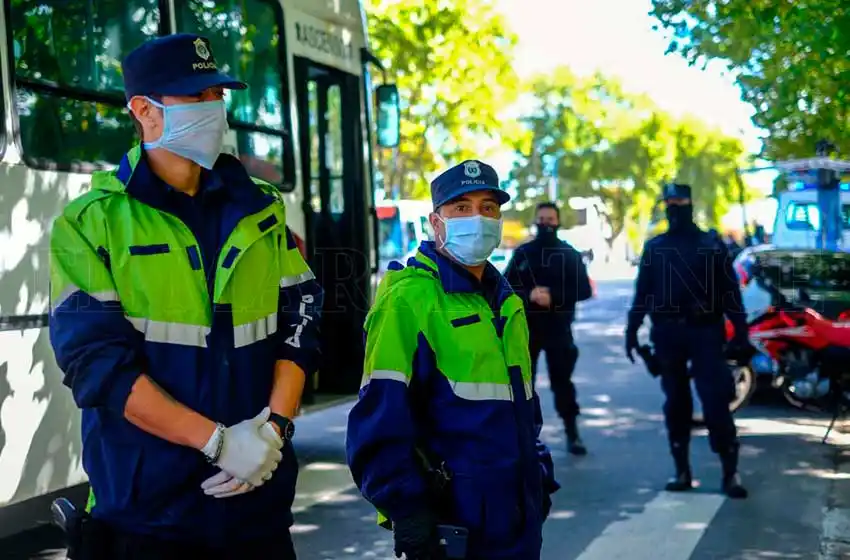 Desmienten a Apropoba: dio negativo el test a policía sospechada de tener coronavirus en Mar del Plata