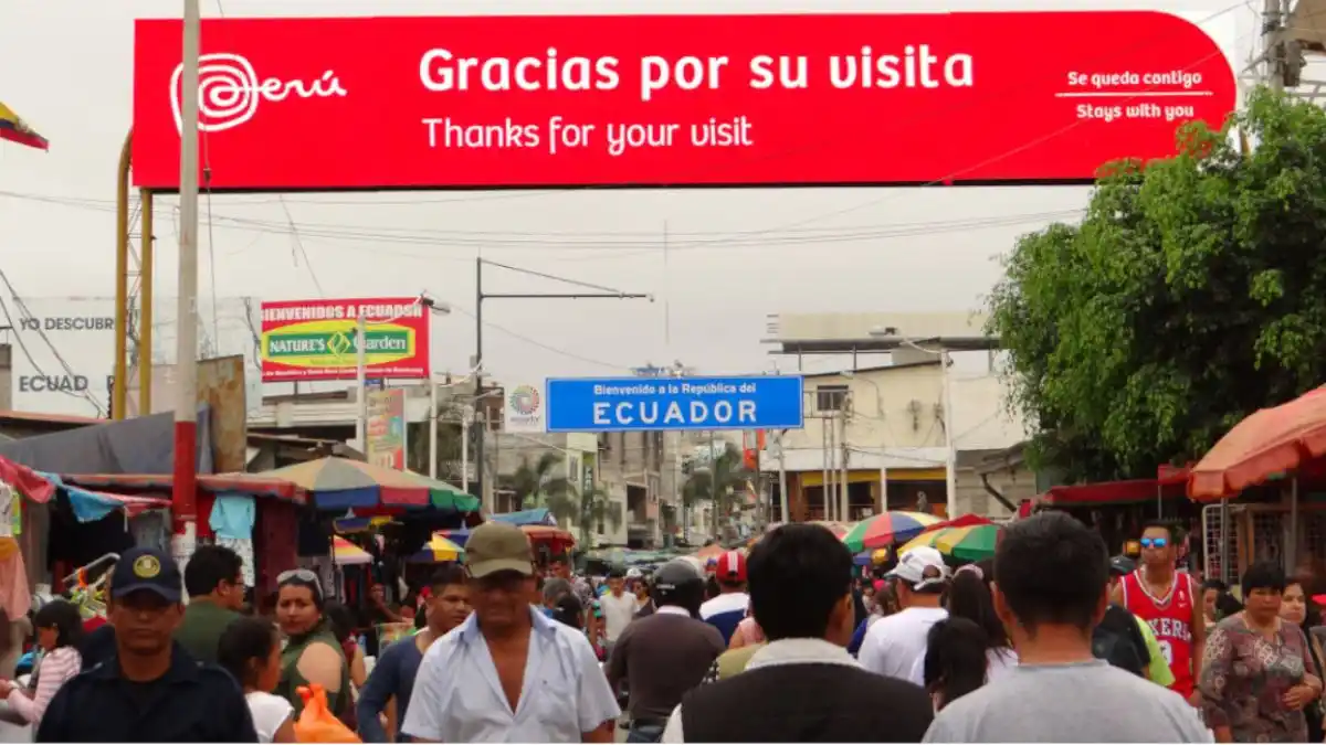 Ecuador propone a Colombia CORREDOR HUMANITARIO para venezolanos que expulsarán de Perú: entre 5.000 y 6.000 (+Detalles)
