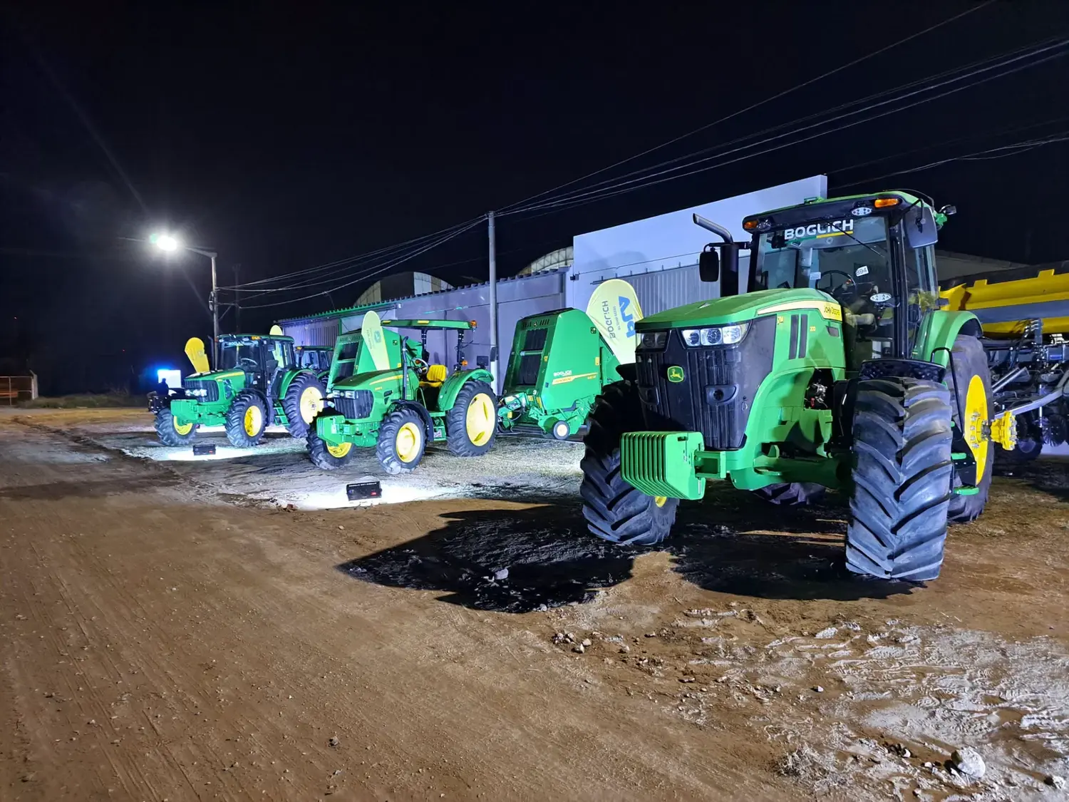 Boglich refuerza su presencia en la provincia con una nueva concesionaria oficial de John Deere en Bolívar