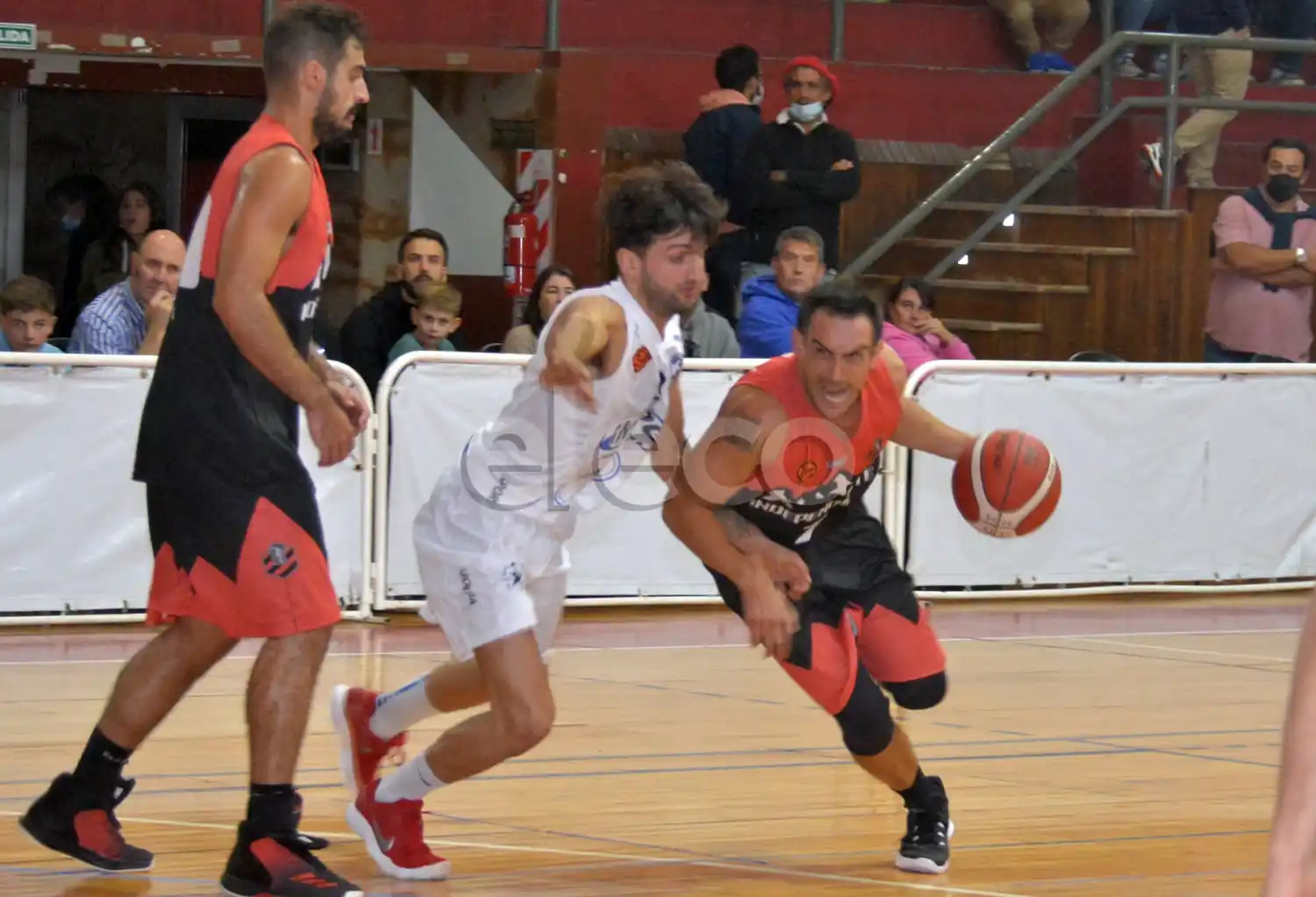 Independiente reedita el choque con un clásico rival