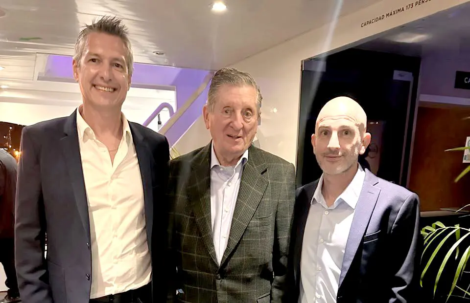 Gonzalo Julián Irazoqui, Claudio Escribano directivo del diario la Nación y Fernando Curas director del Norte de San Nicolás