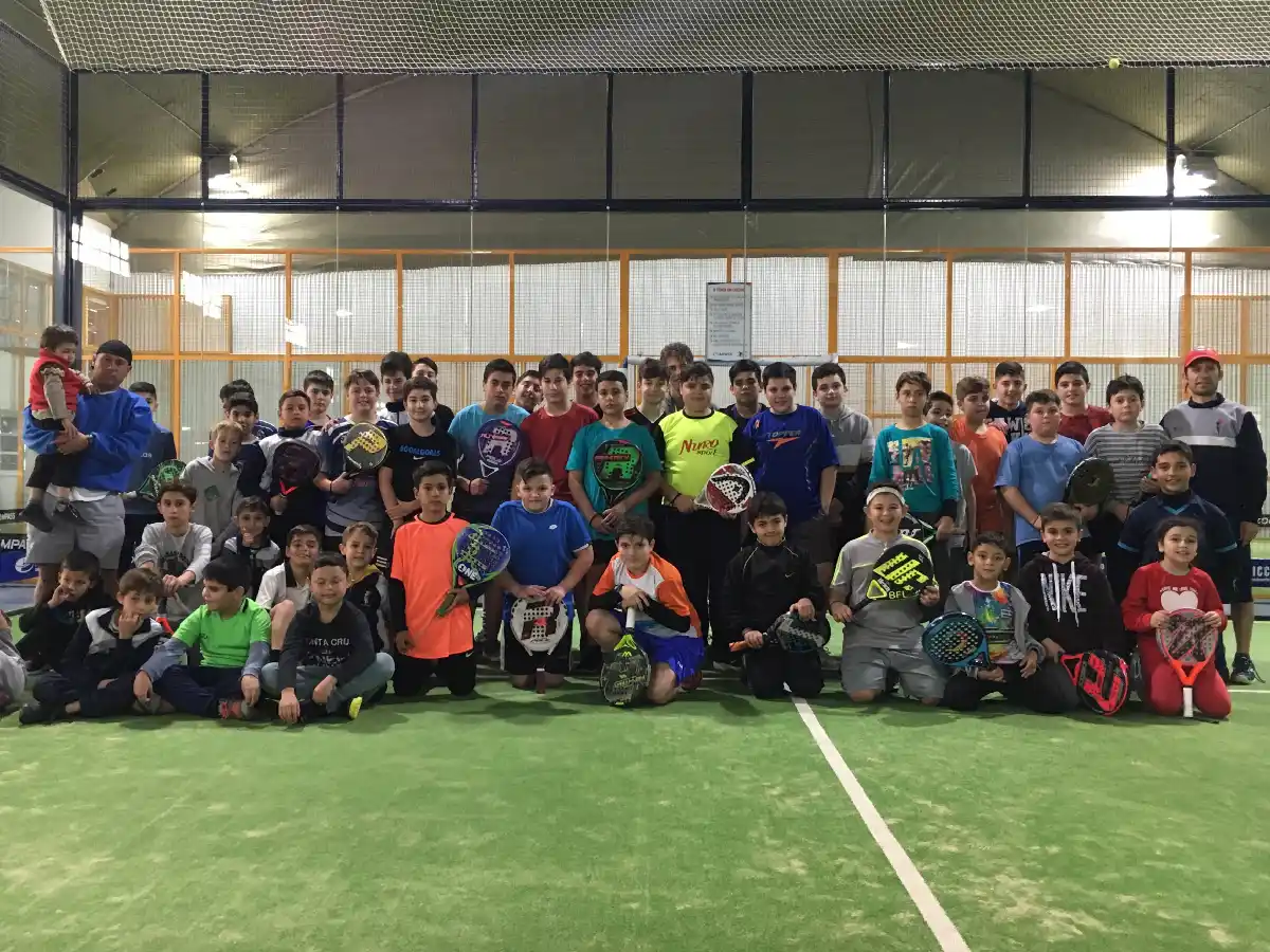 Realizaron el primer “Torneo de Pádel Infantil”