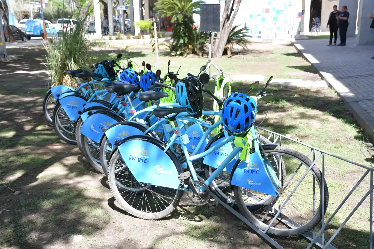 El sistema "San Francisco en Bici" incluye varias estaciones, cubriendo un recorrido total de más de 8 kilómetros
