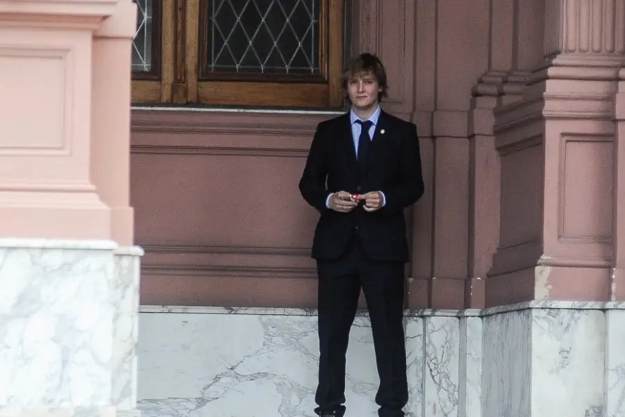 Más cambios en el Gobierno: desplazan a Iñaki Gutiérrez del manejo de las redes sociales oficiales