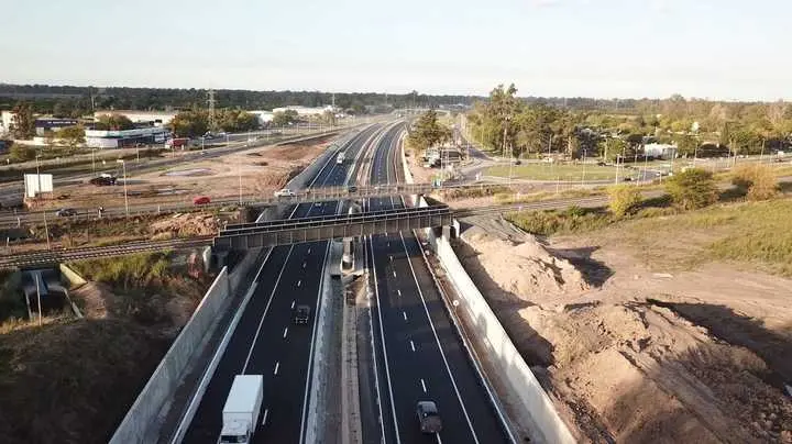 Reclaman que avance la autovía en la ruta 5, en toda su traza
