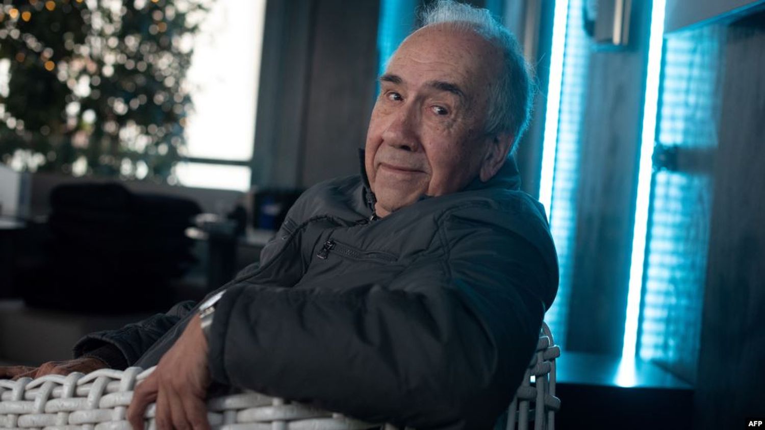 El poeta español Joan Margarit gana el premio Cervantes