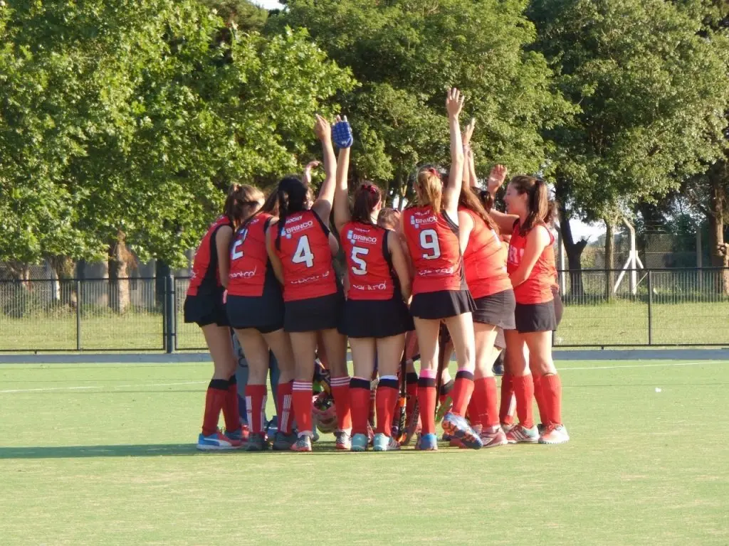 Centro Social y Deportivo Brinkmann  goleó 6 a 1 a Bochófilo Bochazo.