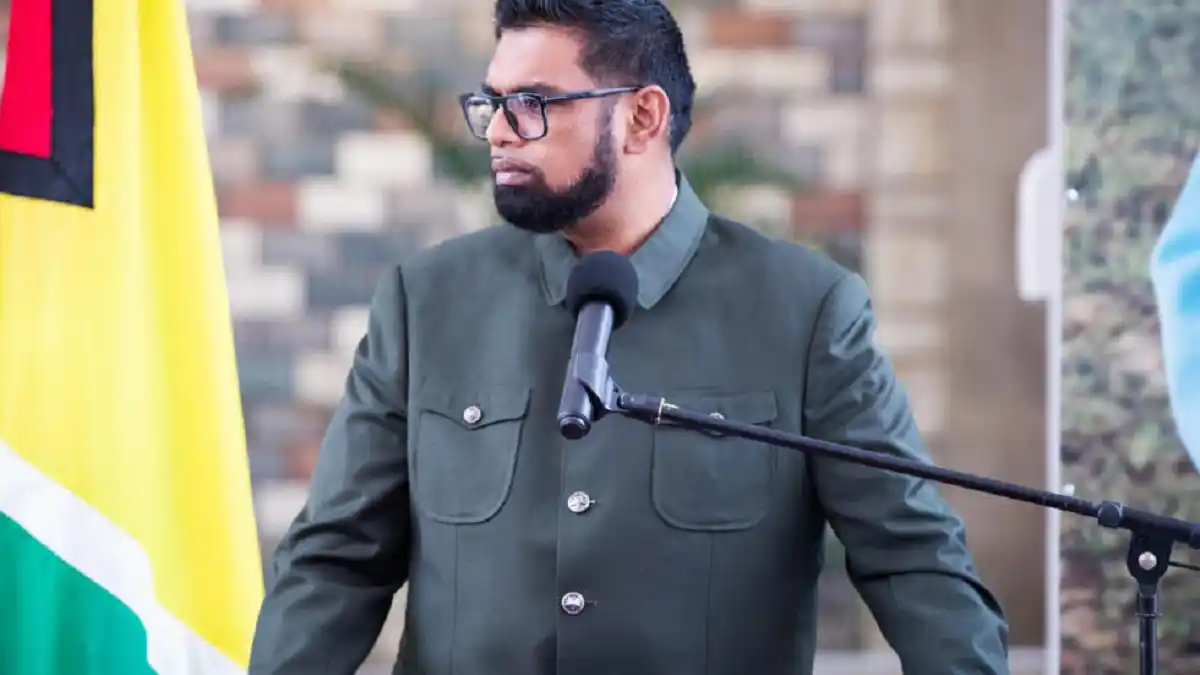 ¡GUYANA  DALE y DALE! Ahora compra un buque patrullero «para proteger» su «zona económica»