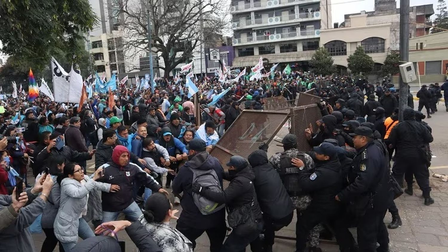 El castrochavismo derrotado en Argentina repite en Jujuy crímenes con  los que ensangrienta a Latinoamérica