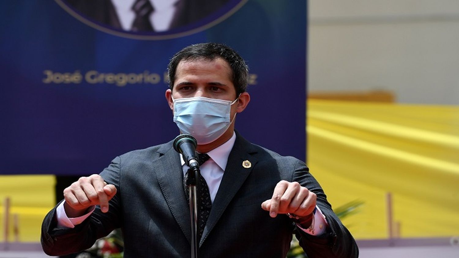 Guaidó: lo que destruyó las refinerías fue el saqueo y la corrupción