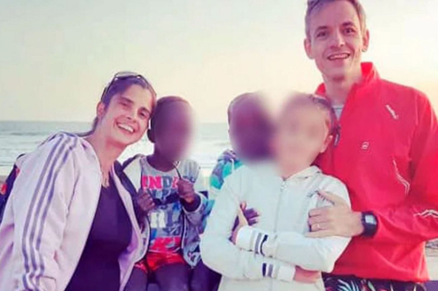 Detuvieron al matrimonio argentino que adoptó y luego abandonó a los mellizos africanos