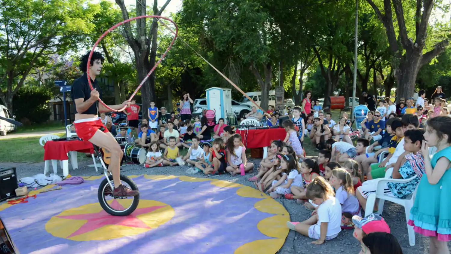La Calle del Circo y la Alegría llega a Elortondo