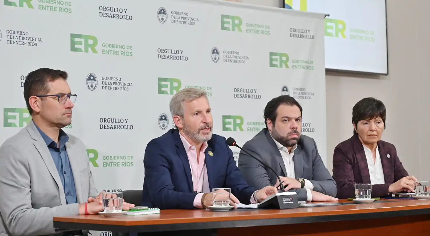 La provincia continúa con la reducción de tarifas eléctricas para bajar tasas municipales