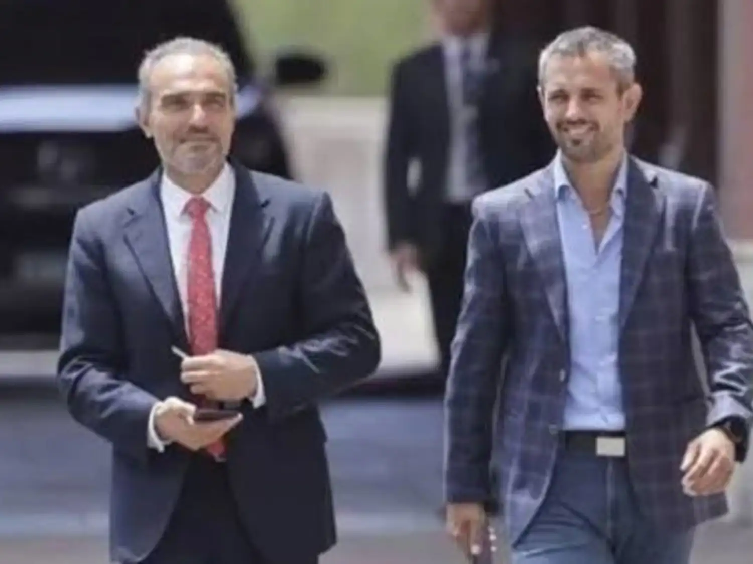 La causa se centra en el desvío de fondos multimillonarios hacia una empresa sospechada de ser una cáscara vacía, cuyo principal accionista es Sergio Aguirre, socio de Menem.