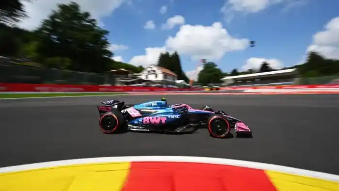 Franco Colapinto terminó 18° en la primera práctica.