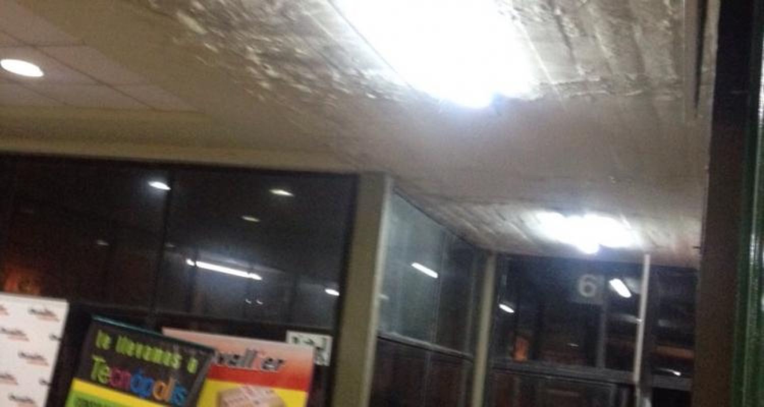 En la Terminal “sigue lloviendo”