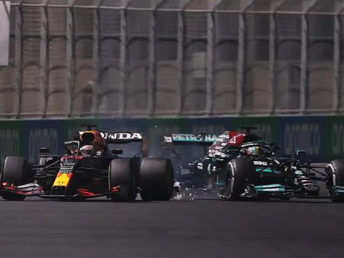 Hamilton y Verstappen dominaron los ensayos