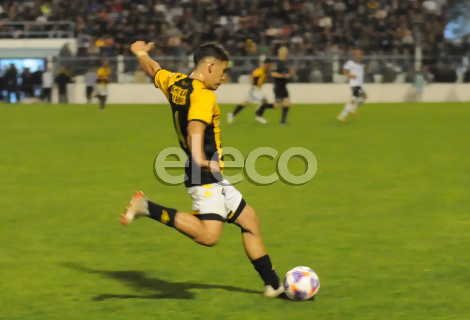 Lucas Vallejo se mantiene en Santamarina.
