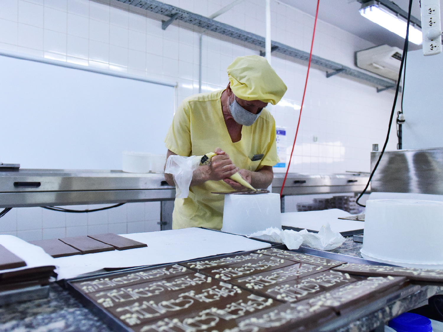 Etiquetado frontal: empresas alimenticias piden más tiempo para adecuarse a la ley