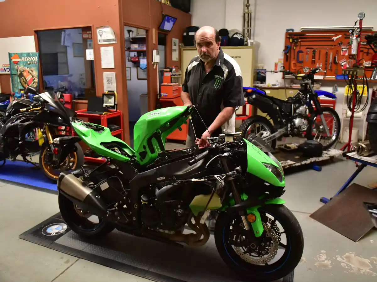Ser mecánico de motos: la  pasión por las dos ruedas 