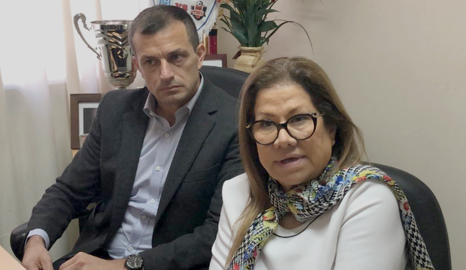 Bucca y Graciela Camaño en Bahía Blanca: Se reunieron con sus referentes de la sexta sección