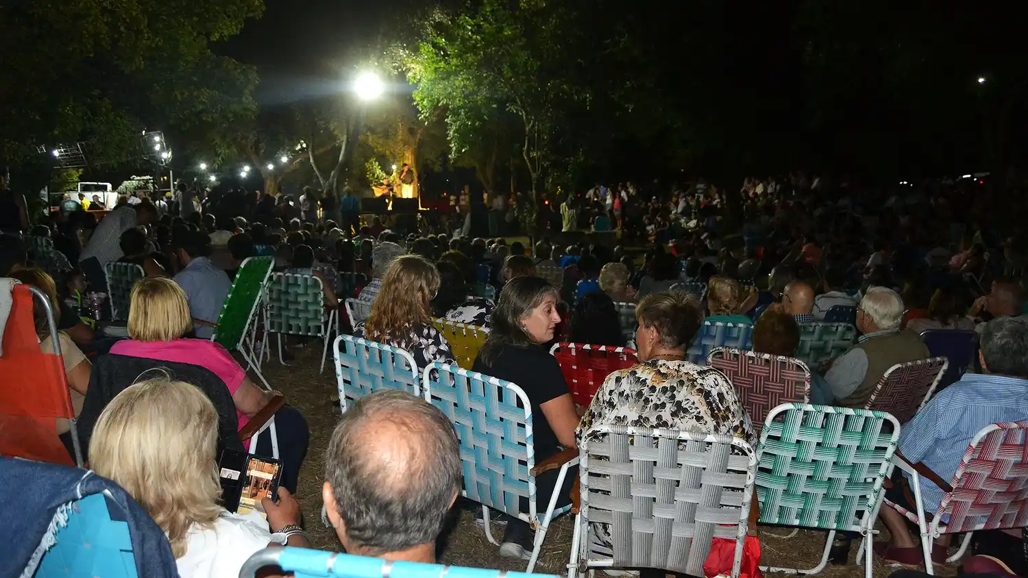 El "Fogón de la Amistad" volvió a encender el espíritu solidario