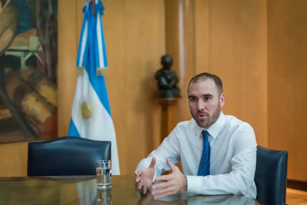 Guzmán volvió a negar una eventual devaluación del peso: “No va a pasar”