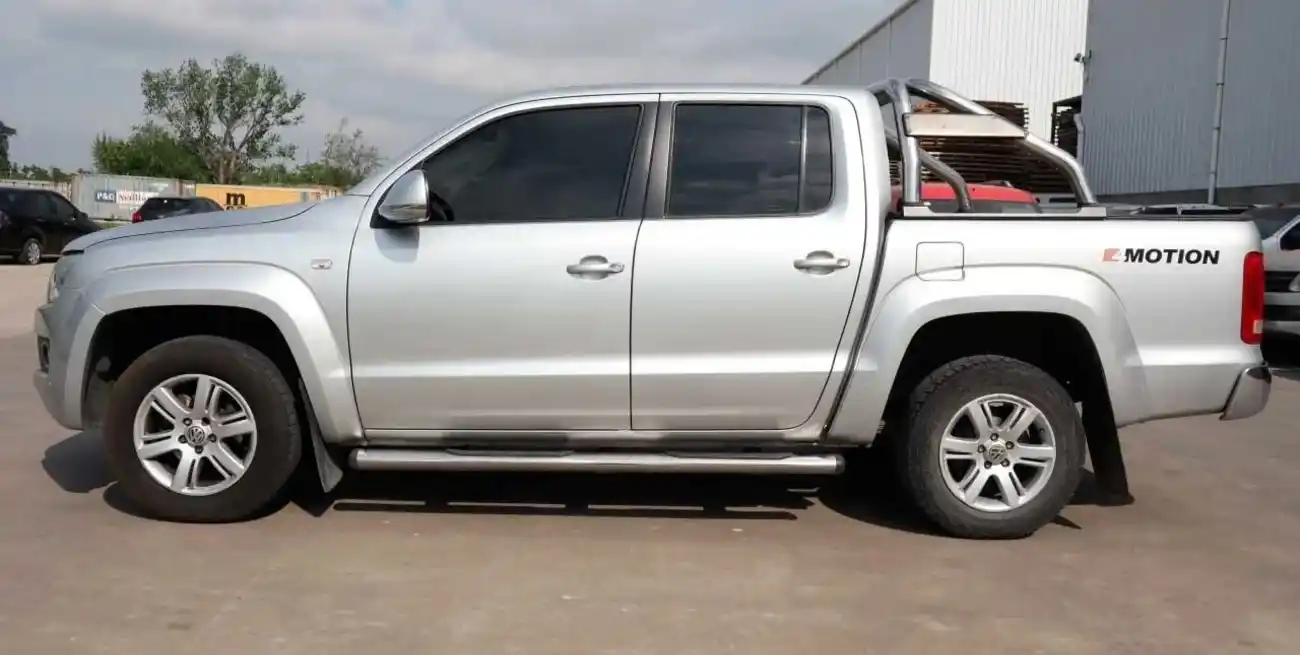 La provincia aceptó recibir una camioneta Amarok 4x4. La imagen es sólo ilustrativa.