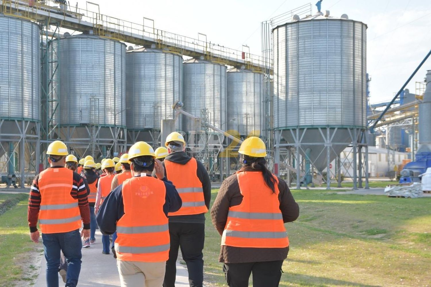 Alumnos del curso municipal de operarios efectuaron sus prácticas en plantas semilleras