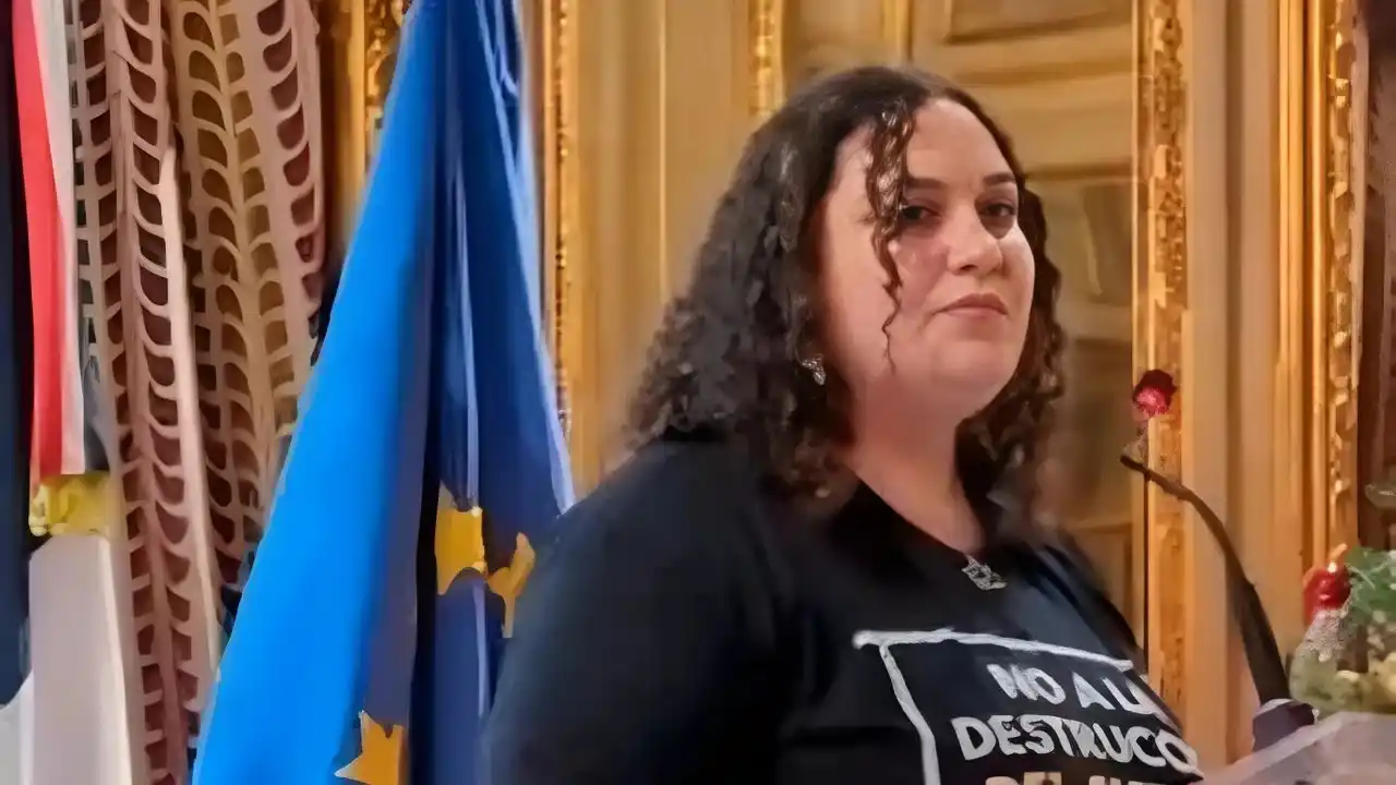 Una investigadora recibió un premio internacional y cargó contra el director del CONICET