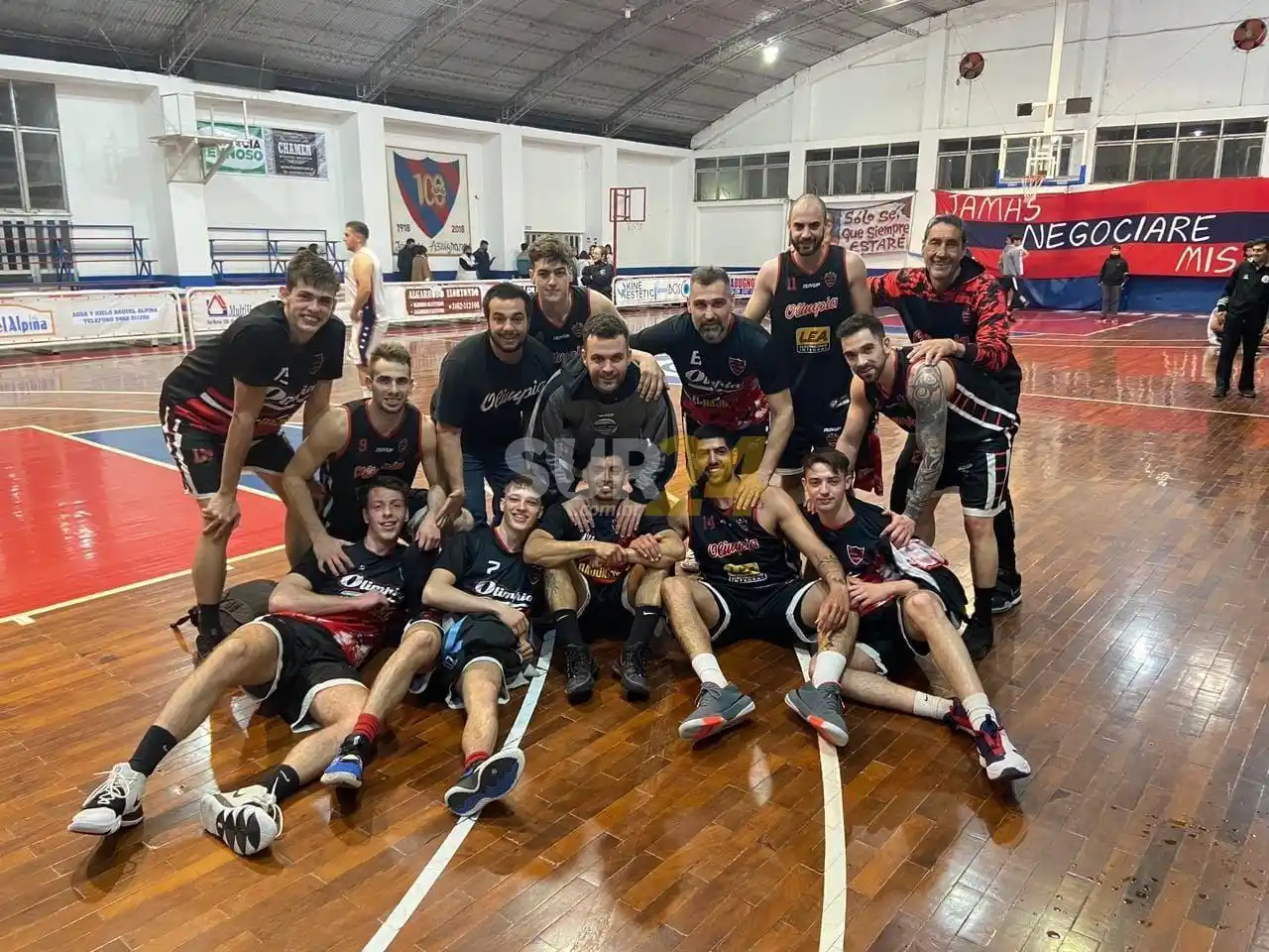 Olimpia ganó en Elortondo y sigue puntero e invicto