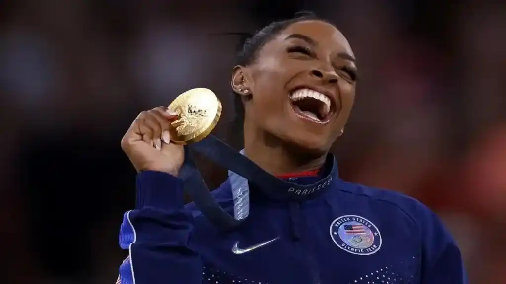 Simone Biles anima a "apoyar y ver" los Juegos Paralímpicos de 2024: "No lo olviden"