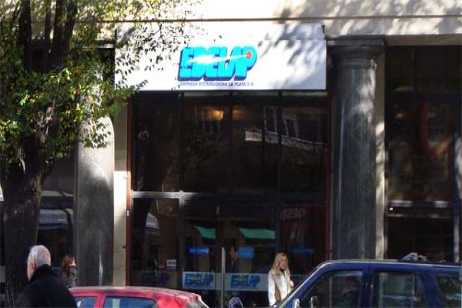 El massismo disparó contra Edelap