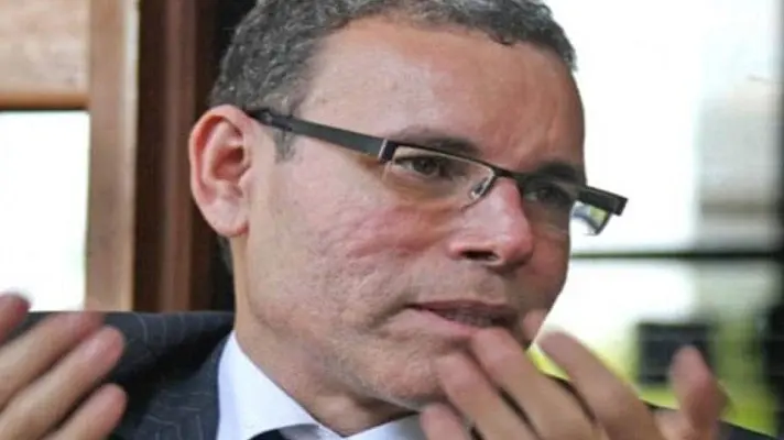 LUIS VICENTE LEÓN: «La oposición deberá luchar contra sus propios monstruos»